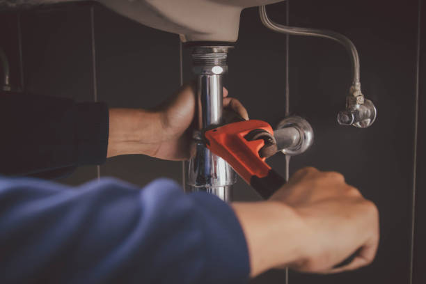 Best Emergency Plumber  in Leland, NC
